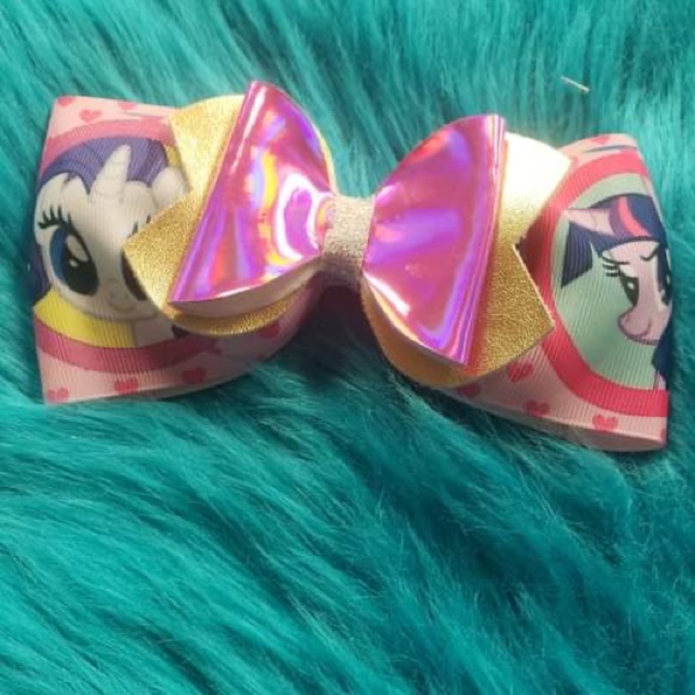Bows - Picture 6 of 16